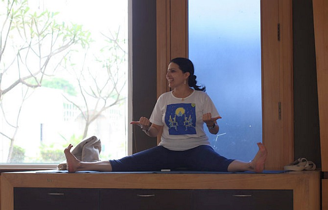 yoga instructors to learn yoga