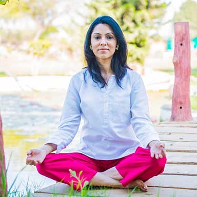 Top 10 Yoga Teachers in India