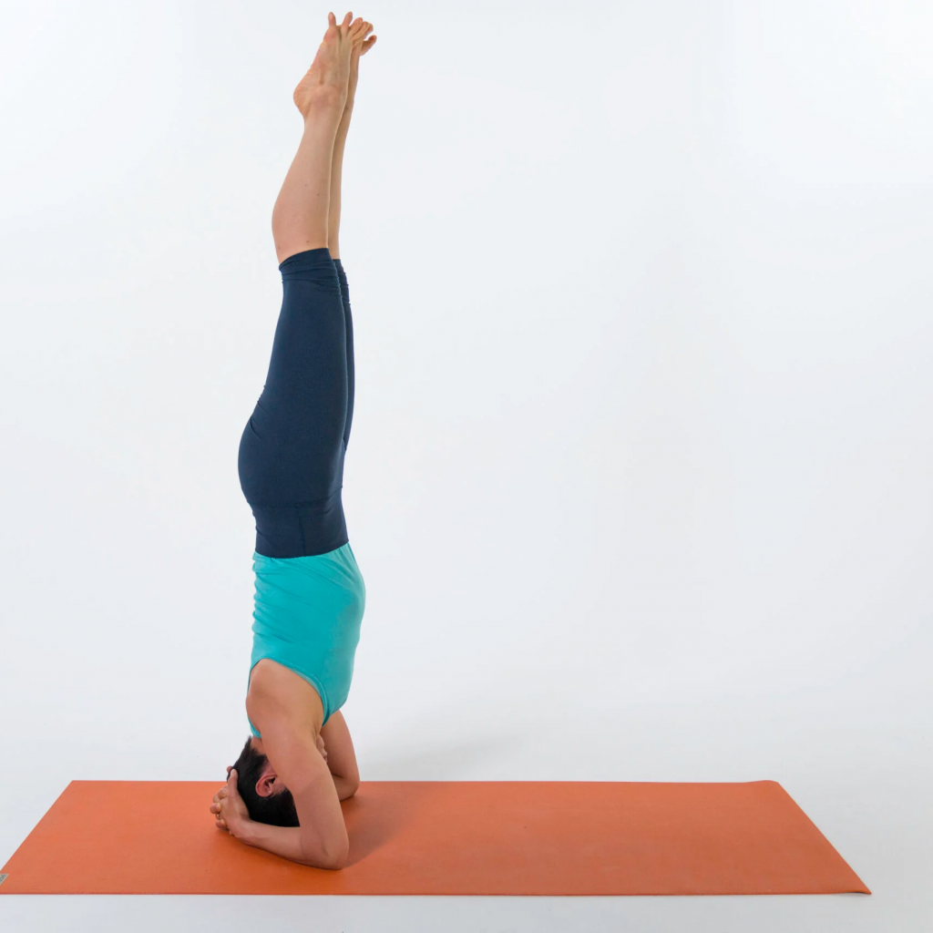 Tips for doing salamba sirsasana 