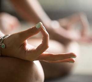 6 Yoga Mudra For Weight Loss You Must Try!